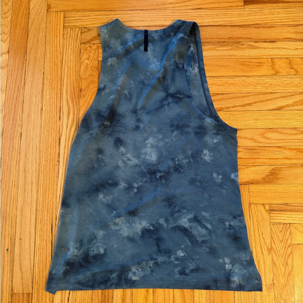 Lululemon Mens Blue Tie-Dye Tank Top - Picture 4 of 4